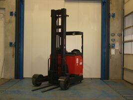 Schubmaststapler Linde R20G