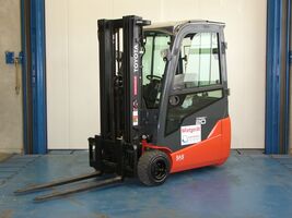 Elektrostapler Toyota 8FBE20T