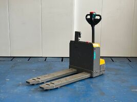 Niederhubwagen mit Waage Jungheinrich EJE M13