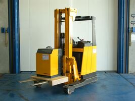 Schubmaststapler Jungheinrich ETV10E-5