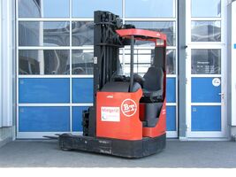 Schubmaststapler BT RRB5