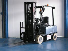 Elektrostapler RY E20P